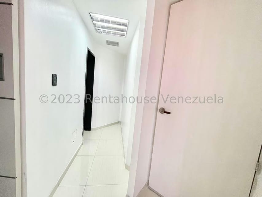 Comercial (Local Comercial) en Venta en Fundalara, Lara - 13