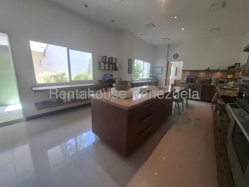 Casa (Multipes Niveles) en Venta en La Castellana, Distrito Metropolitano - 17