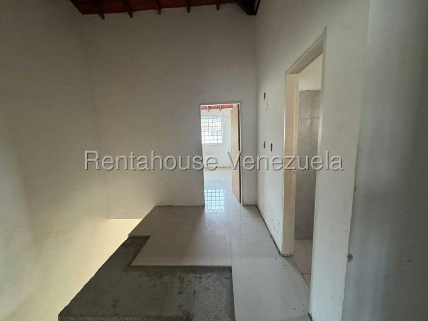 Casa (Duplex) en Venta en Villas de Buenaventura, Miranda - 9
