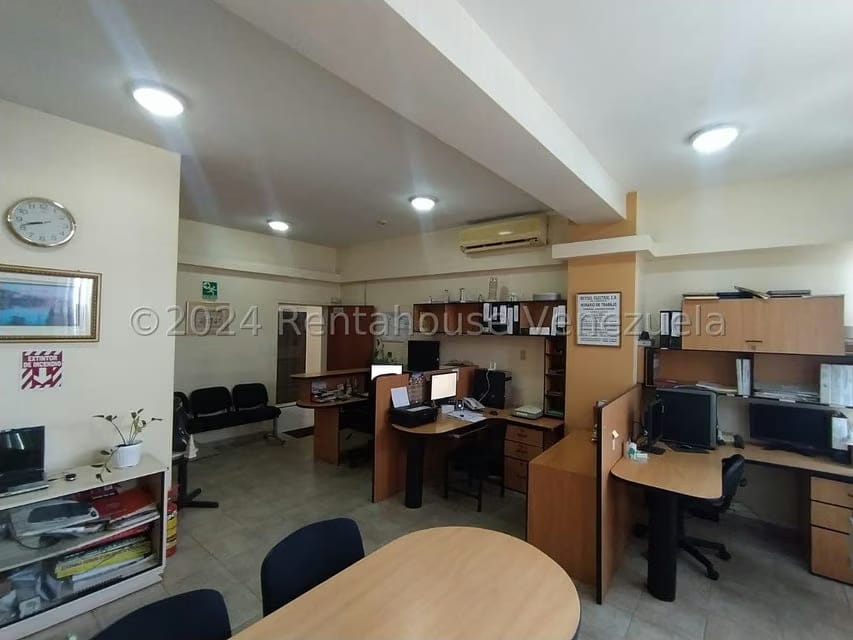 Comercial (Oficina) en Venta en Centro, Lara - 13