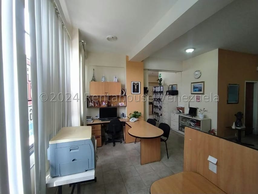 Comercial (Oficina) en Venta en Centro, Lara - 9