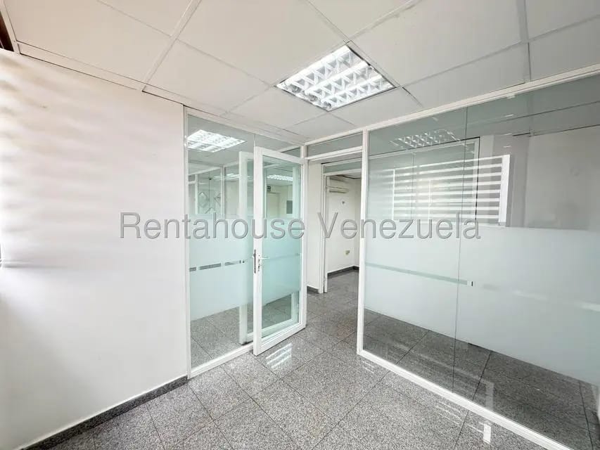Comercial (Oficina) en Alquiler en Las Mercedes, Distrito Metropolitano - 13