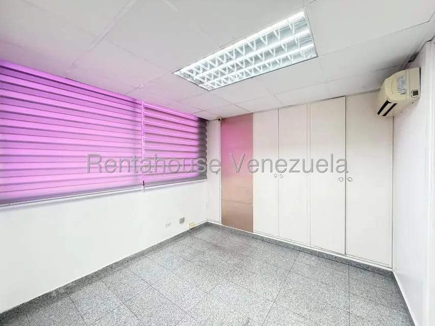 Comercial (Oficina) en Alquiler en Las Mercedes, Distrito Metropolitano - 17
