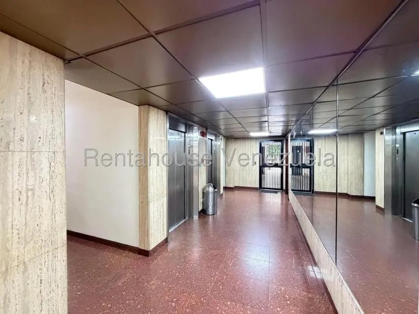 Comercial (Oficina) en Alquiler en Las Mercedes, Distrito Metropolitano - 26