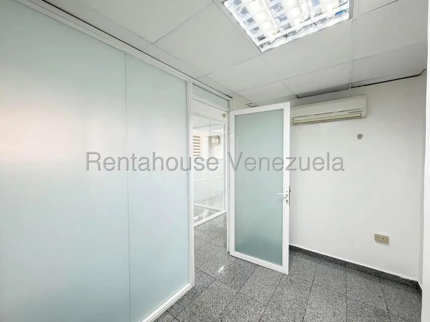 Comercial (Oficina) en Alquiler en Las Mercedes, Distrito Metropolitano - 7