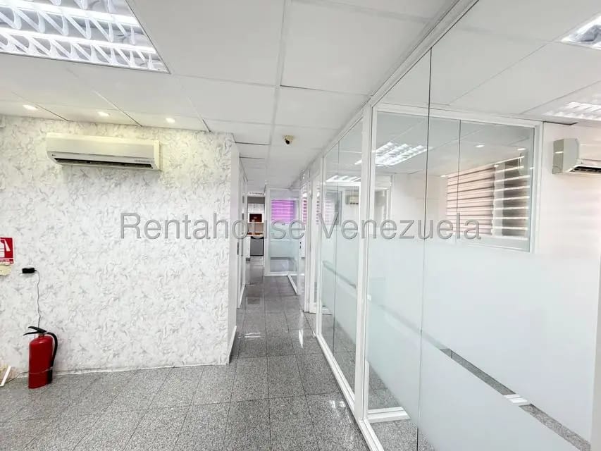 Comercial (Oficina) en Alquiler en Las Mercedes, Distrito Metropolitano - 9
