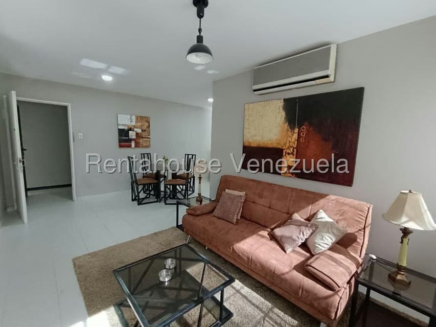 Apartamento (1 Nivel) en Alquiler en El Bosque, Carabobo - 2