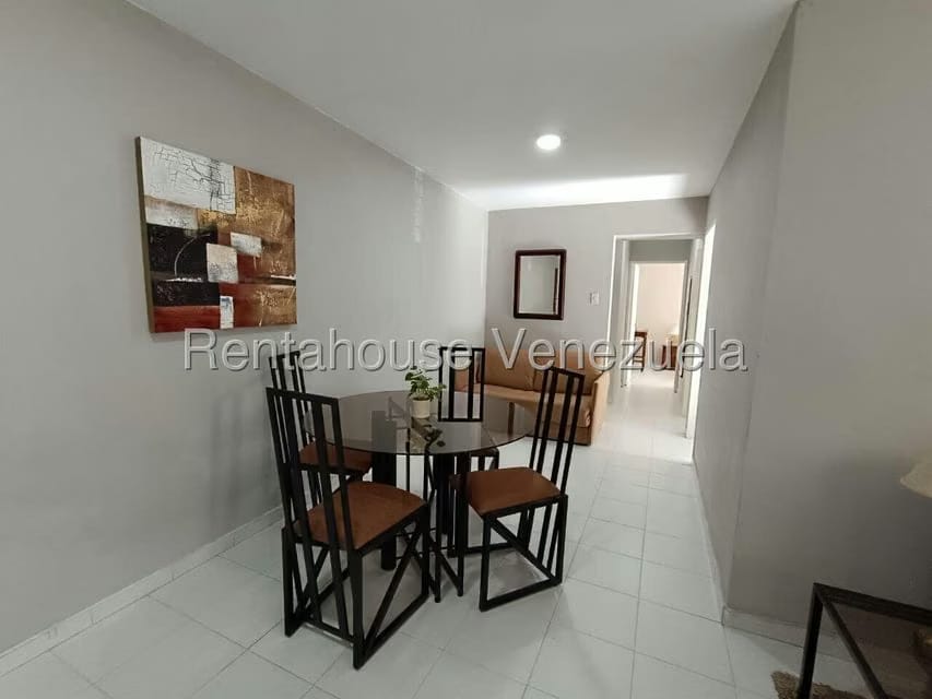 Apartamento (1 Nivel) en Alquiler en El Bosque, Carabobo - 17