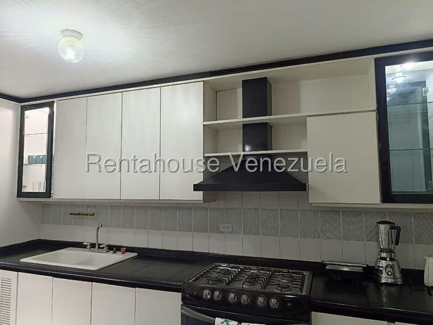 Apartamento (1 Nivel) en Alquiler en El Bosque, Carabobo - 19
