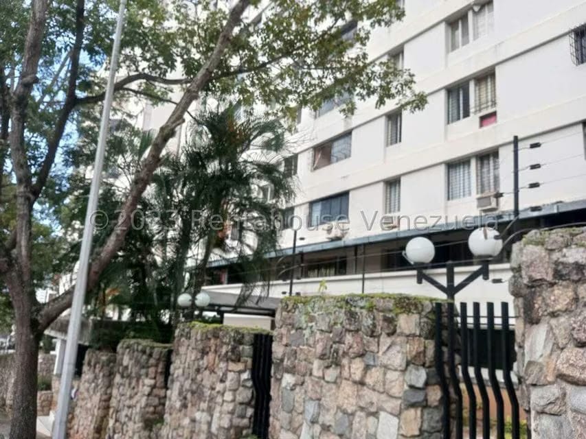 Apartamento (1 Nivel) en Alquiler en El Bosque, Carabobo - 38