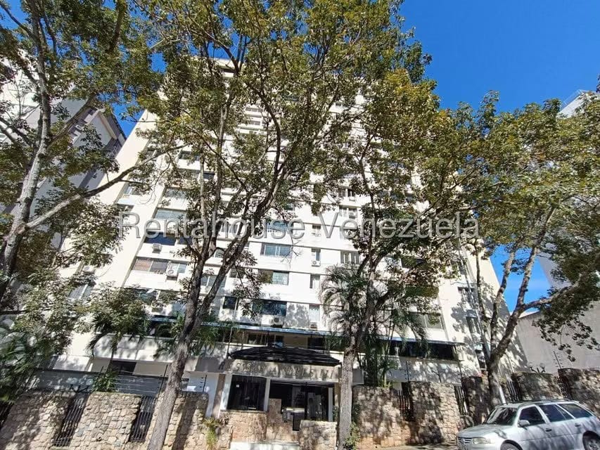 Apartamento (1 Nivel) en Alquiler en El Bosque, Carabobo - 42