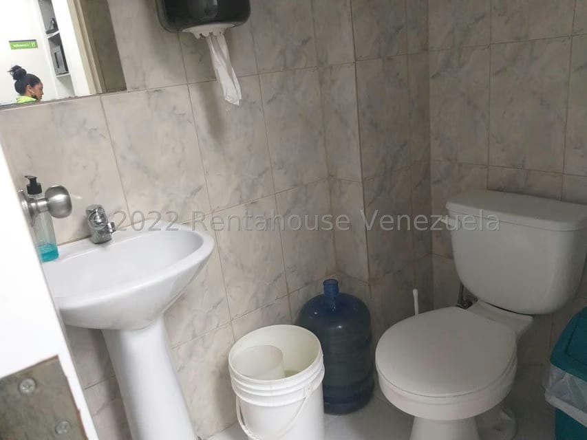 Comercial (Local Comercial) en Alquiler en Trapichito, Miranda - 13