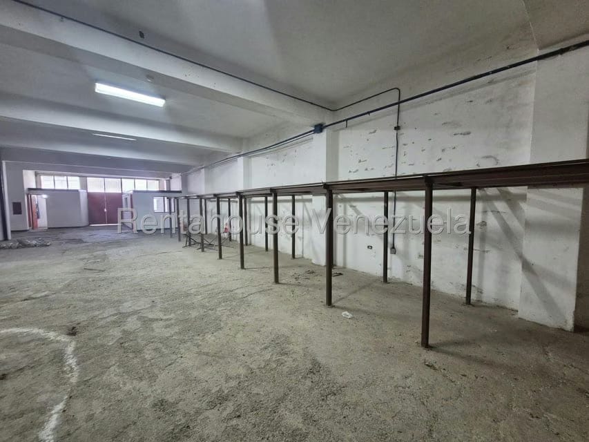Comercial (Edificio) en Venta en El Junquito, Distrito Metropolitano - 17