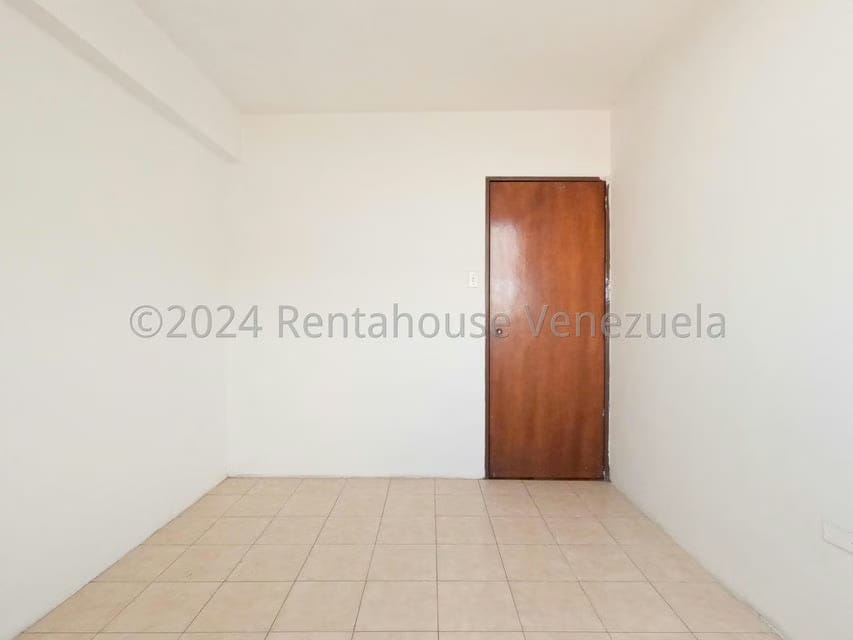 Comercial (Edificio) en Venta en Parroquia Concepcion, Lara - 13