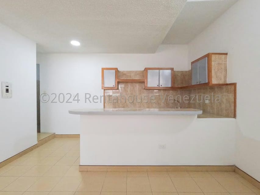 Comercial (Edificio) en Venta en Parroquia Concepcion, Lara - 36