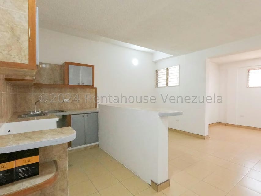 Comercial (Edificio) en Venta en Parroquia Concepcion, Lara - 37