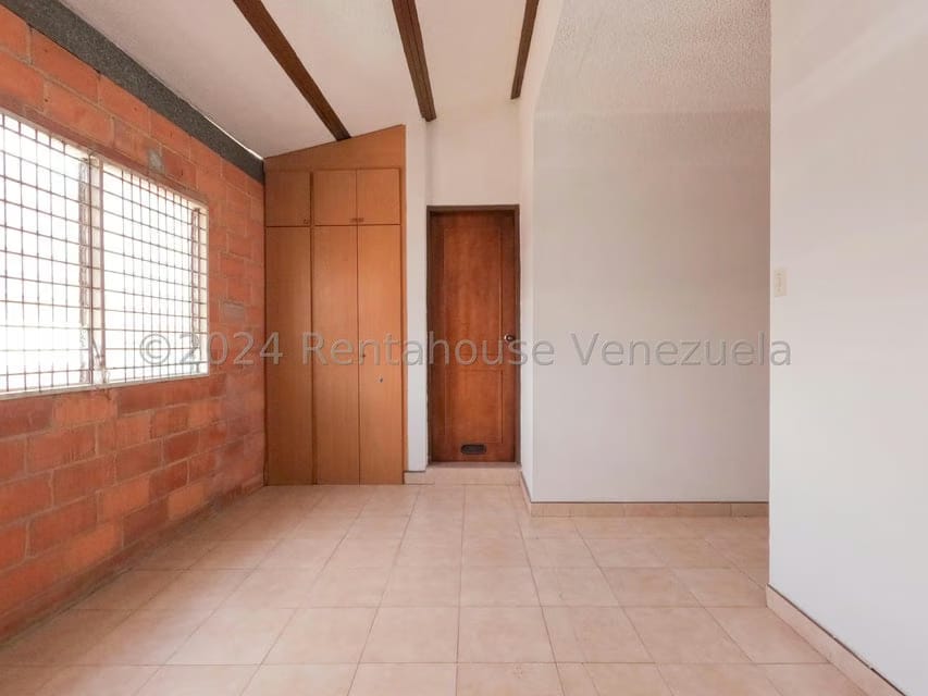 Comercial (Edificio) en Venta en Parroquia Concepcion, Lara - 40