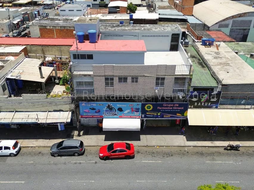 Comercial (Edificio) en Venta en Parroquia Concepcion, Lara - 7