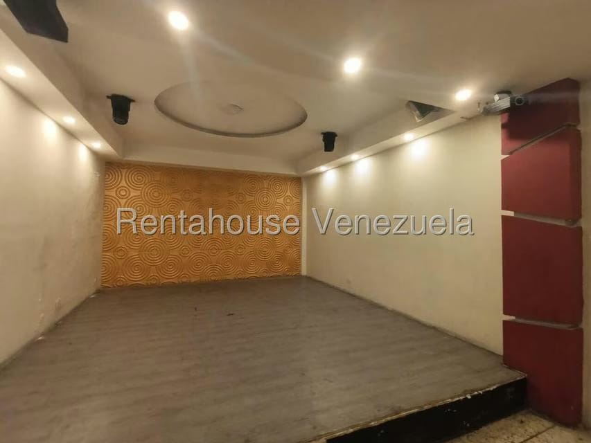 Comercial (Local Comercial) en Venta en Petare, Distrito Metropolitano - 12
