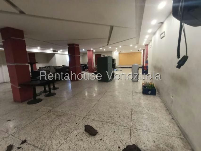 Comercial (Local Comercial) en Venta en Petare, Distrito Metropolitano - 14