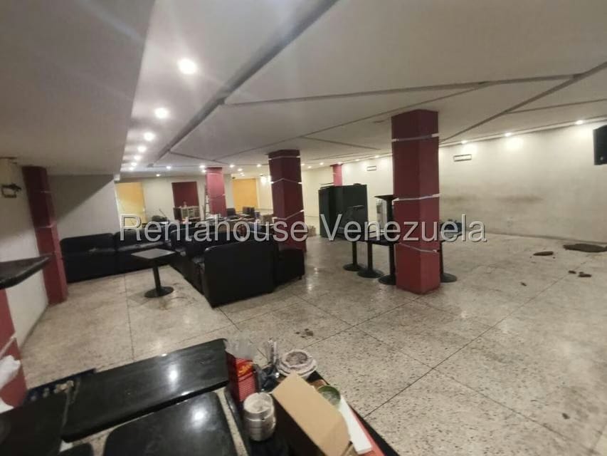 Comercial (Local Comercial) en Venta en Petare, Distrito Metropolitano - 15