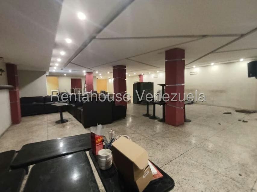 Comercial (Local Comercial) en Venta en Petare, Distrito Metropolitano - 16