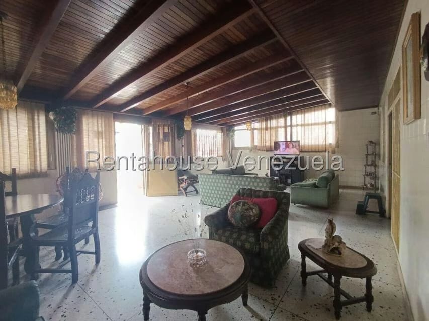 Comercial (Local Comercial) en Venta en Petare, Distrito Metropolitano - 25