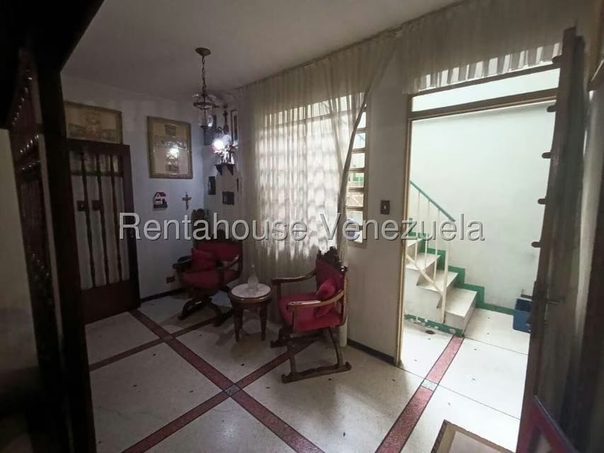 Comercial (Local Comercial) en Venta en Petare, Distrito Metropolitano - 46