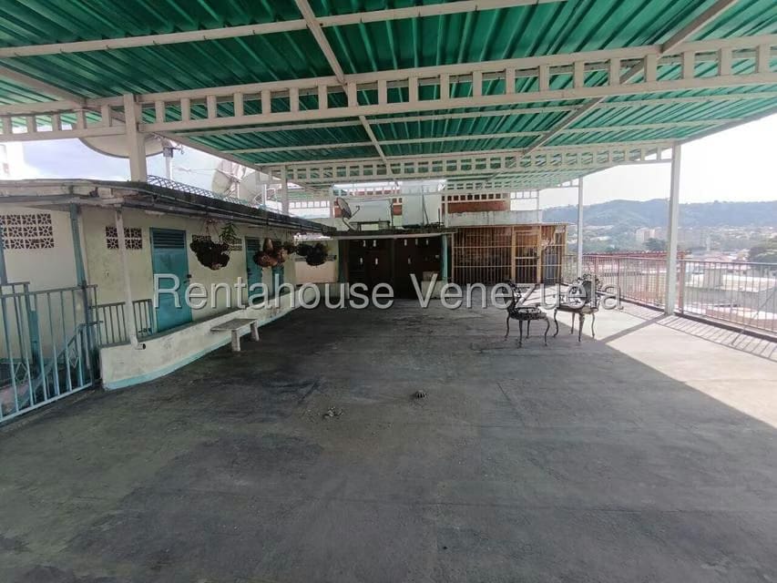 Comercial (Local Comercial) en Venta en Petare, Distrito Metropolitano - 64