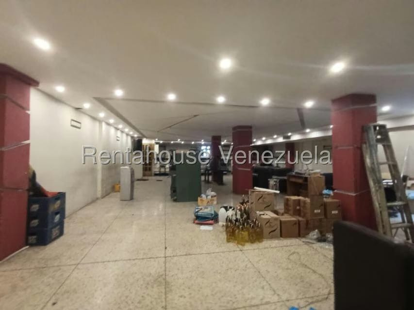 Comercial (Local Comercial) en Venta en Petare, Distrito Metropolitano - 10