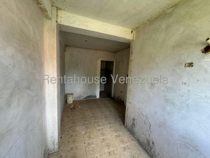 Townhouse (Duplex) en Venta en Carenero, Miranda - 17