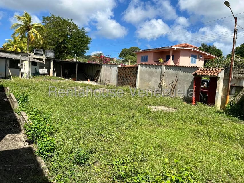 Townhouse (Duplex) en Venta en Carenero, Miranda - 21