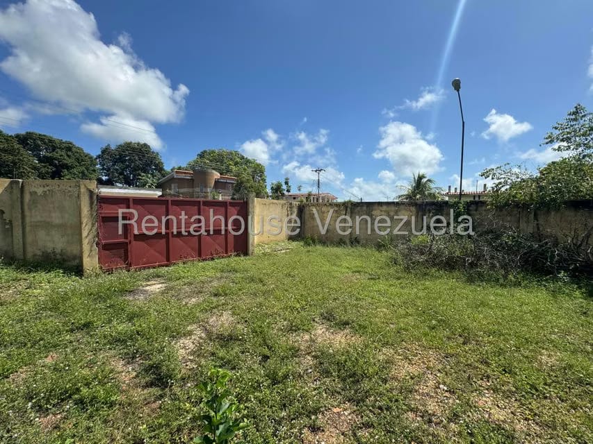 Townhouse (Duplex) en Venta en Carenero, Miranda - 22