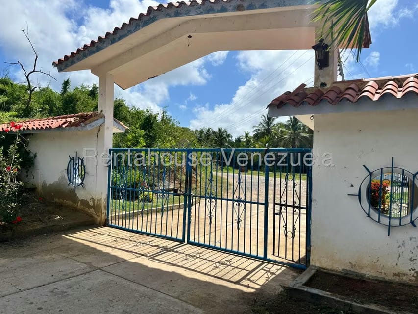 Townhouse (Duplex) en Venta en Carenero, Miranda - 9