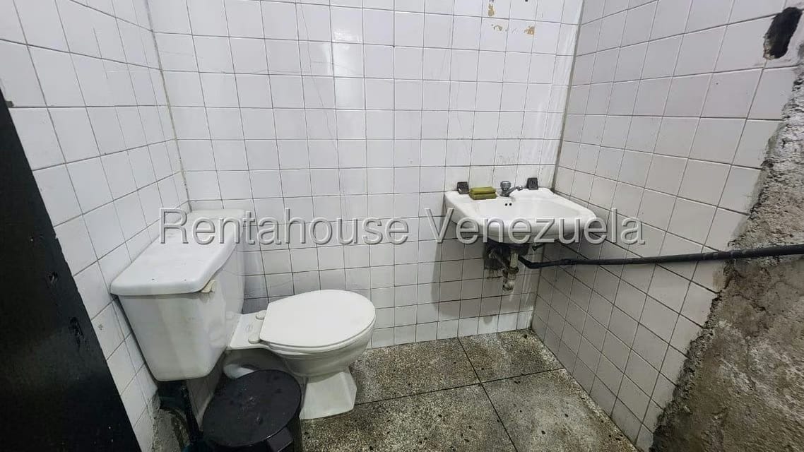 Comercial (Local Comercial) en Alquiler en Centro, Lara - 14