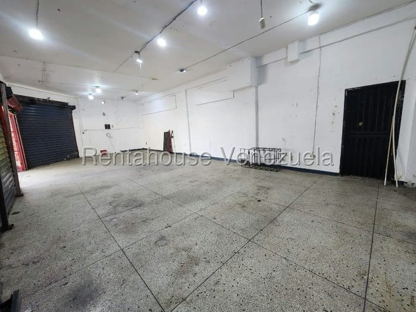 Comercial (Local Comercial) en Alquiler en Centro, Lara - 3