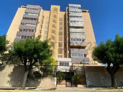 PH en Venta Edificio Emerita, Sector Santa Maria. Maracaibo