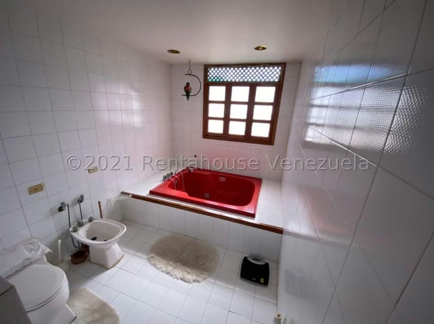 Casa (Duplex) en Venta en Oripoto, Distrito Metropolitano - 18