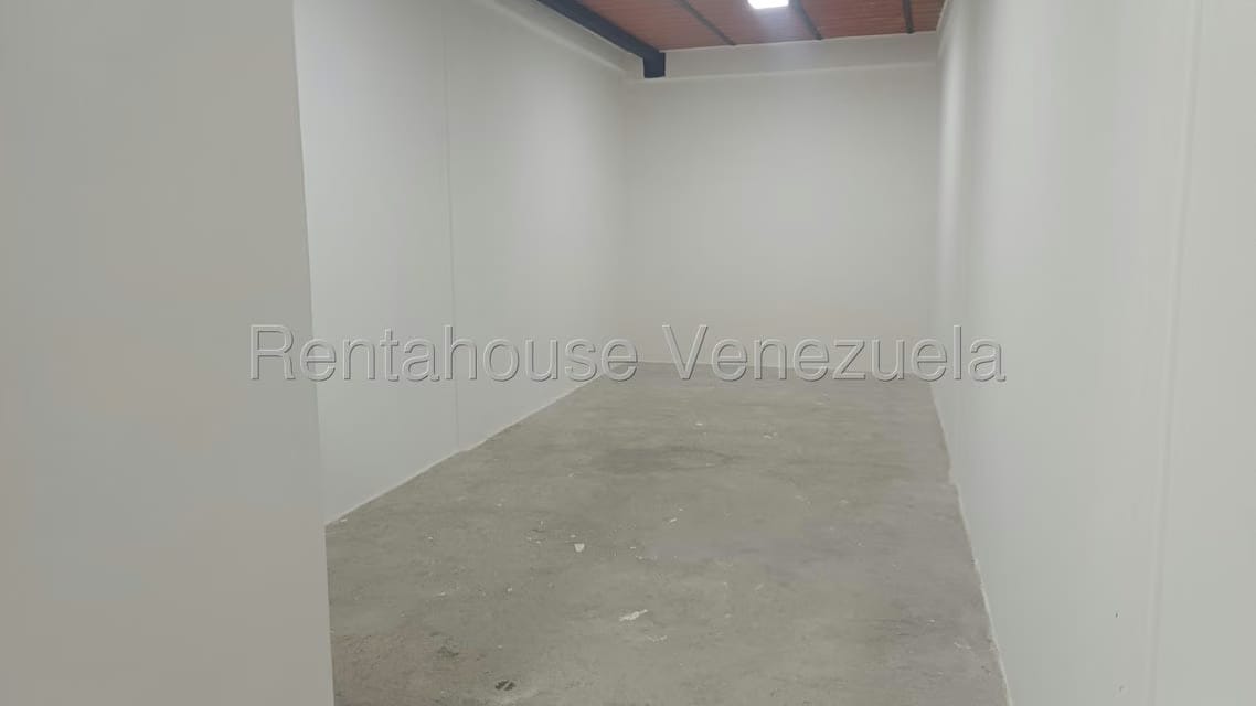 Comercial (Local Comercial) en Alquiler en Ruiz Pineda, Miranda - 7