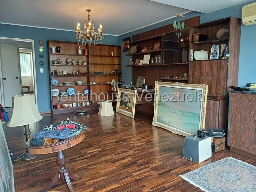 Apartamento (1 Nivel) en Venta en Las Mercedes, Distrito Metropolitano - 25