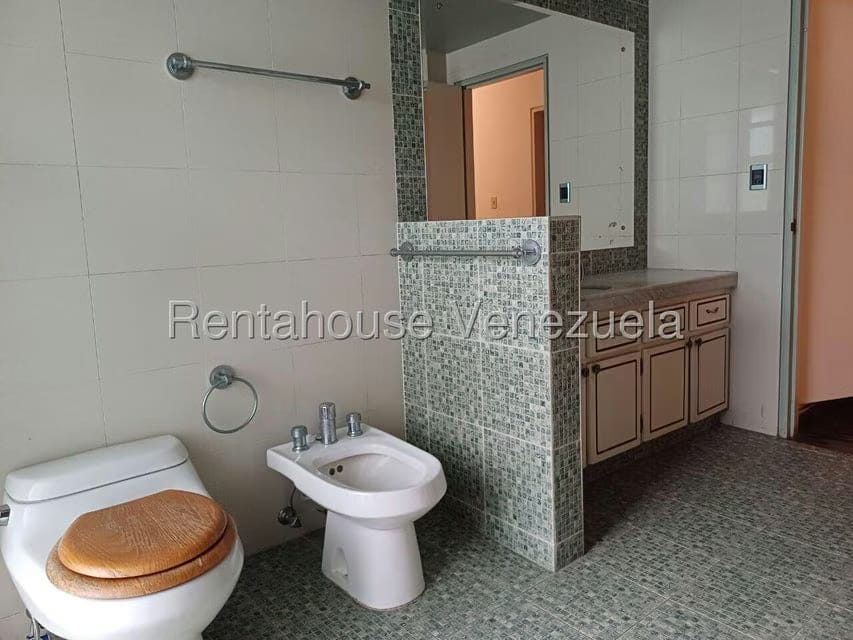 Apartamento (1 Nivel) en Venta en Las Mercedes, Distrito Metropolitano - 35