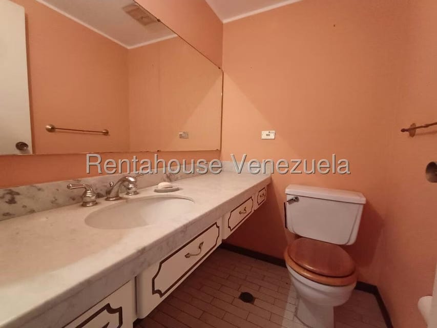 Apartamento (1 Nivel) en Venta en Las Mercedes, Distrito Metropolitano - 48
