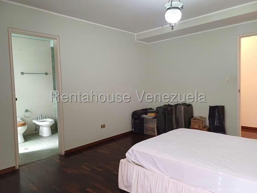 Apartamento (1 Nivel) en Venta en Las Mercedes, Distrito Metropolitano - 9