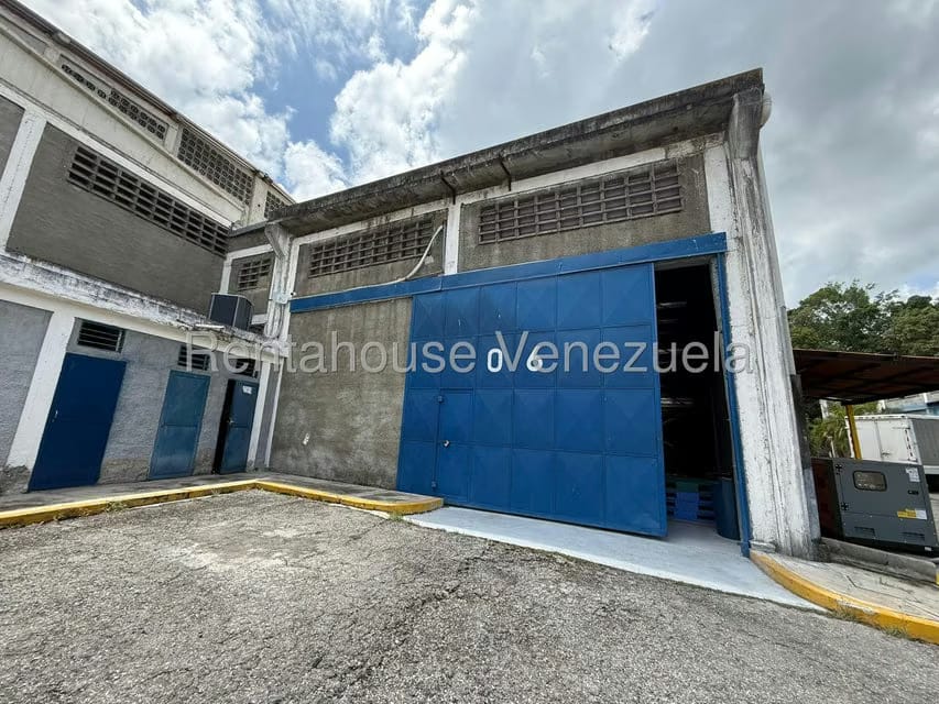 Comercial (Local Comercial) en Venta en Guatire, Miranda
