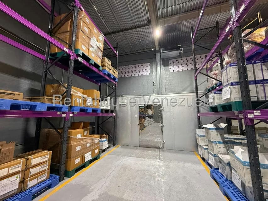 Comercial (Local Comercial) en Venta en Guatire, Miranda - 7