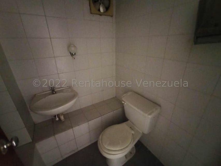 Comercial (Local Comercial) en Alquiler en Avenida Miranda, Aragua - 9