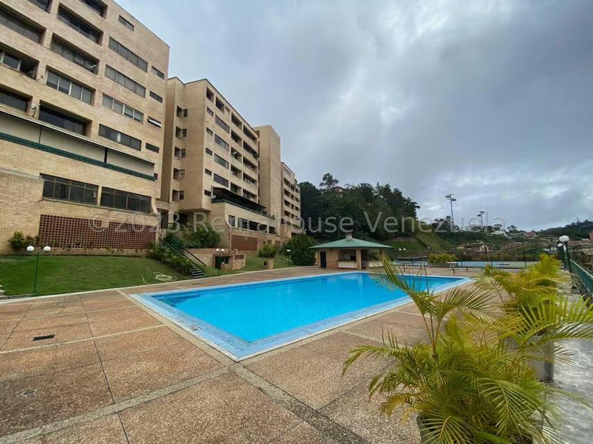Apartamento (1 Nivel) en Alquiler en Los Naranjos del Cafetal, Distrito Metropolitano