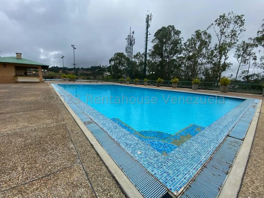 Apartamento (1 Nivel) en Alquiler en Los Naranjos del Cafetal, Distrito Metropolitano - 41
