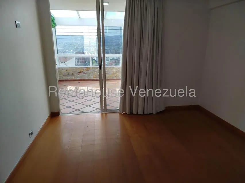 Apartamento (Duplex) en Venta en Sebucan, Distrito Metropolitano - 42
