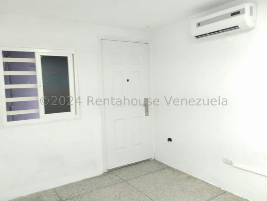 Comercial (Oficina) en Alquiler en Zona Oeste, Lara - 3